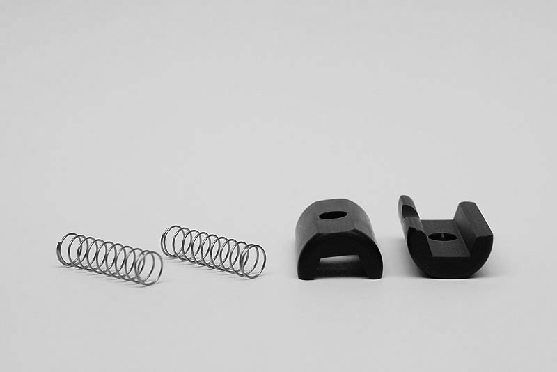 2 x 2 Clamps KAMOYA pour charnière de cadre — VENDU Clamp-kamoya-7D_MG_4257