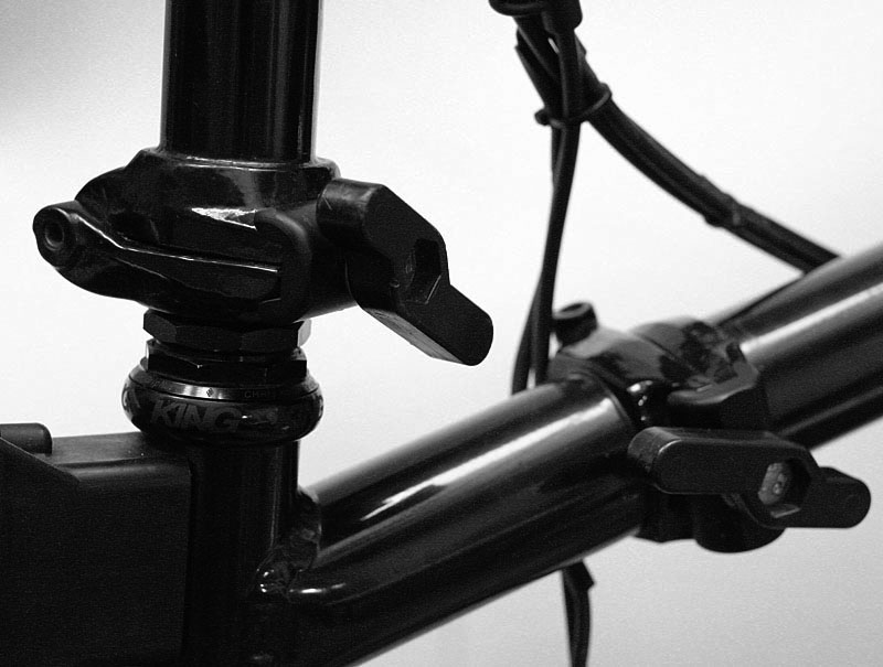 2 x 2 Clamps KAMOYA pour charnière de cadre — VENDU Clamp-kamoya-7D_MG_4263